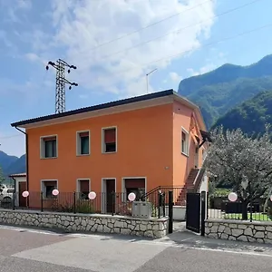 Appartamento Terra Di Mezzo, Valbrenta
